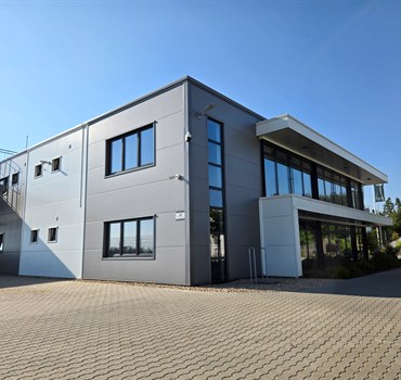Administrativní část haly Velká Bíteš