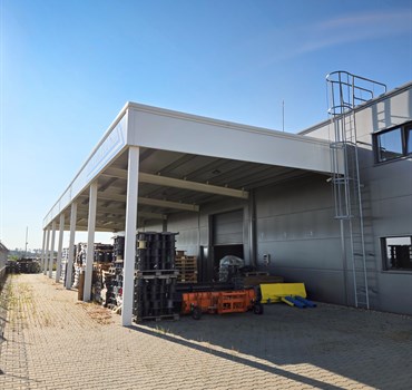 Přístřešek 8x36 m Velká Bíteš